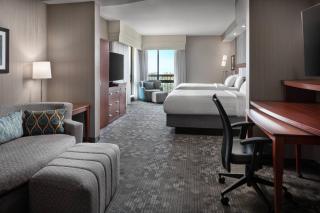 Courtyard by Marriott Maui Kahului Airport - Kahului - 2