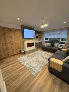Stylish 2 Bedroom in North Finchley - London - 4