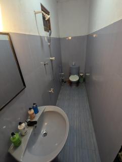 Sun Ray Surf House - Weligama - 8