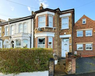 Stylish 2-Bed Near Station-WiFi - Forest Hill - 1