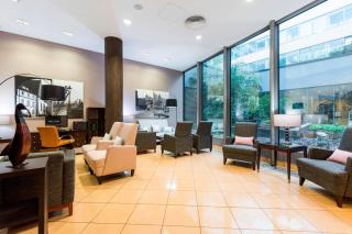 Courtyard by Marriott Prague City - Prague - 6