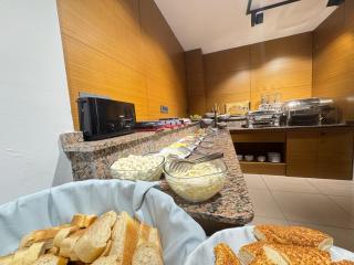 Lounge Hotel - Tuzla - 3