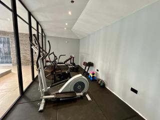 Four Bedroom House With Private Pool - Stunning countryside location with parking close to Chester City Centre - Chester - 5