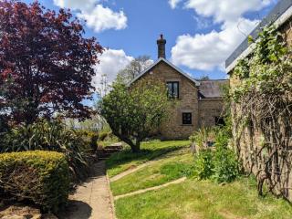 Keeper’s Cottage - Montacute - 0