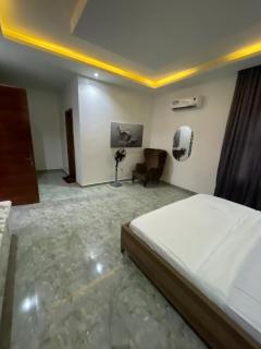 Lama Apartment & Suites - Ikeja - 1