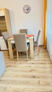 Orange Apartment - 7