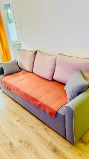 Orange Apartment - 4