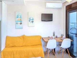 7-Modern city center studio with sea view! - 5