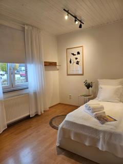 Unterkunft mit Einzel- und Doppelzimmer I 3min CityHospital I Monteure I Smart TV I Einzelbetten I Küche I Gemeinschaftsraum I Wasch I P - Ibbenbüren - 2