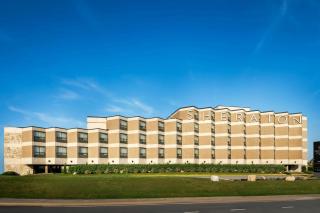 Sheraton Montreal Airport Hotel - Dorval - 0
