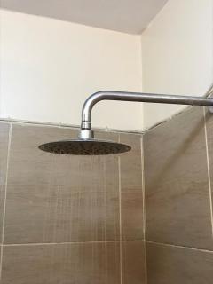Comfy and spacious one bedroom near junction mall - Nairobi - 5