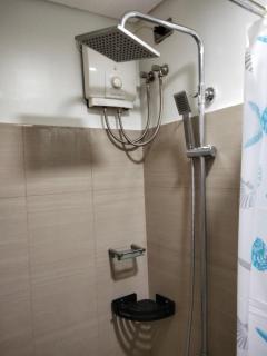 VSV Luxury Family Suite staycation Moa shore2 tower2 unit1122 - Manila - 8