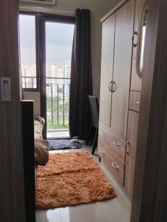 VSV Luxury Family Suite staycation Moa shore2 tower2 unit1122 - Manila - 3