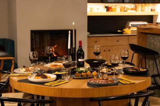 Kenta Mountain Hotel & Gastrobar - 3