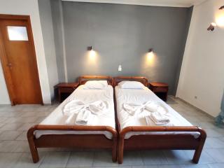 Politis Apartments - Batsi - 9