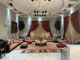 Exclusive Moroccan Villa 6 Bedrooms With Private Pool - Sidi Bouzguia - 5
