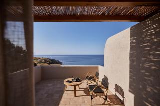 Noma Milos - Delmar Collection - Provatas - 2