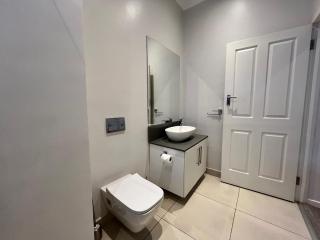 Platinum Peak Luxury Apartment -Victoria Falls - Victoria Falls - 4