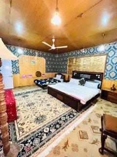 Happy Cottage Dal Lake - Srinagar - 3
