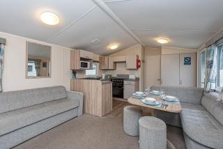 Lyons Manor House Caravan Park - Mawbray - 8