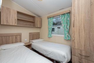 Lyons Manor House Caravan Park - Mawbray - 4
