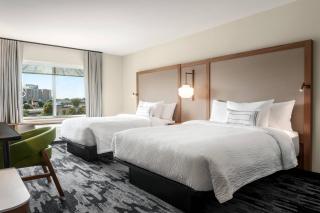 Fairfield Inn & Suites by Marriott Milwaukee West - West Milwaukee - 1