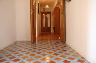 Sunshine 3 Rooms Apartment near Arena Nationala - Bucharest - 2