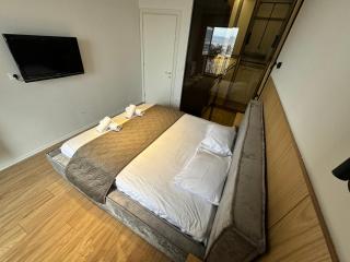 Orestiada Luxury Apartament - Tirana - 4