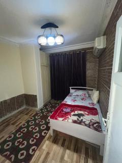 شقة هاي لوكس سبورتنج علي البحر ثلاث غرف مدخل خاص - 8