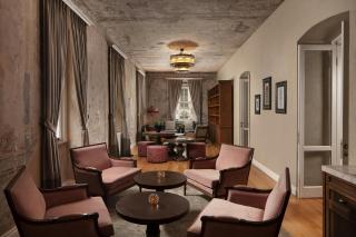 Adahan DeCamondo Pera, Autograph Collection - Istambul - 7