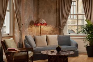 Adahan DeCamondo Pera, Autograph Collection - Istambul - 5