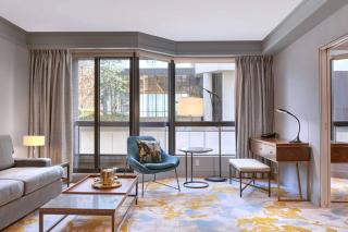 Metropolitan Hotel Vancouver - 4