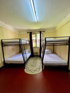 Iris safari bed and breakfast - Arusha - 5