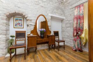 Palace Derossi - Trogir - 9