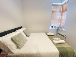 Cosy River View Flat at Temple Bar Dublin - Dublin - 2