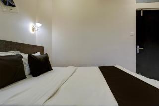 Hotel DH - Vadodara - 1