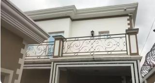 maison avec bar privé à kintélé - Brazzaville - 3