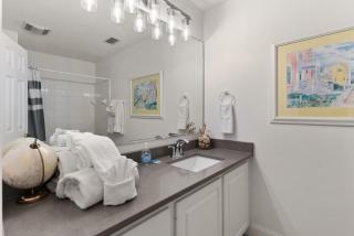 SeaHaven, Unit 1529 - 1529 Wood Ave - East End - 4