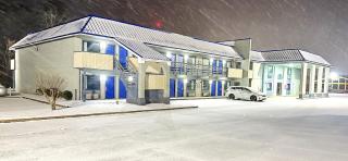 Rodeway Inn & Suites Plymouth Hwy 64 - Plymouth - 6