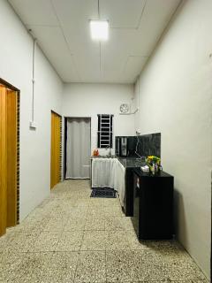 M&M Bendi Homestay - Lunas - 5