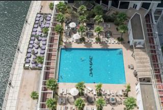 Vogue DAMAC Maison Prive, Pool & Canal Views, Spacious Kitchen Prime Business Bay Location, Near Downtown, Burj Khalifa & The Dubai Mall - 7