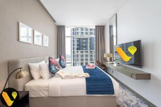 Vogue DAMAC Maison Prive, Pool & Canal Views, Spacious Kitchen Prime Business Bay Location, Near Downtown, Burj Khalifa & The Dubai Mall - 0