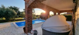 Beautiful Istrian Villa with private pool and private parking - Butkovići - 8