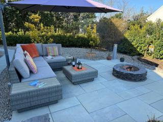Elm Grove, Family Room - Schull - 5