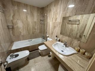 Elviria beach front apartment - Marbella - 2