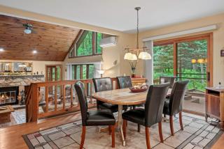 10 mins to ski slope, Pickle Ball, HotTub - Lake Harmony - 6