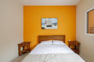 100m Da Praia Enseada , Ar condicionado em todos os quartos - Bertioga - 4