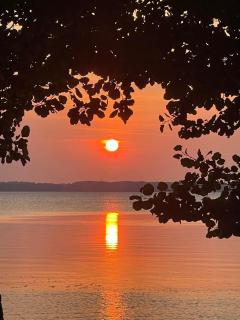 Villa Lakeside - - 4