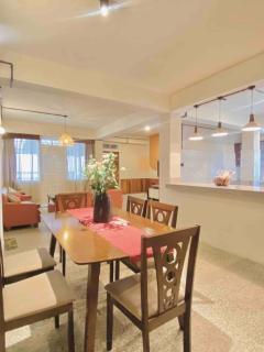 Bob's Bnb - A Contemporary 3 Bedroom Apartment - 7