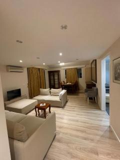 Lakeside Duplex Apartment Tirana - Sauk - 6